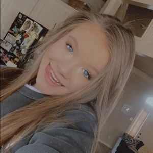 Meet your Posher, Mackenzie